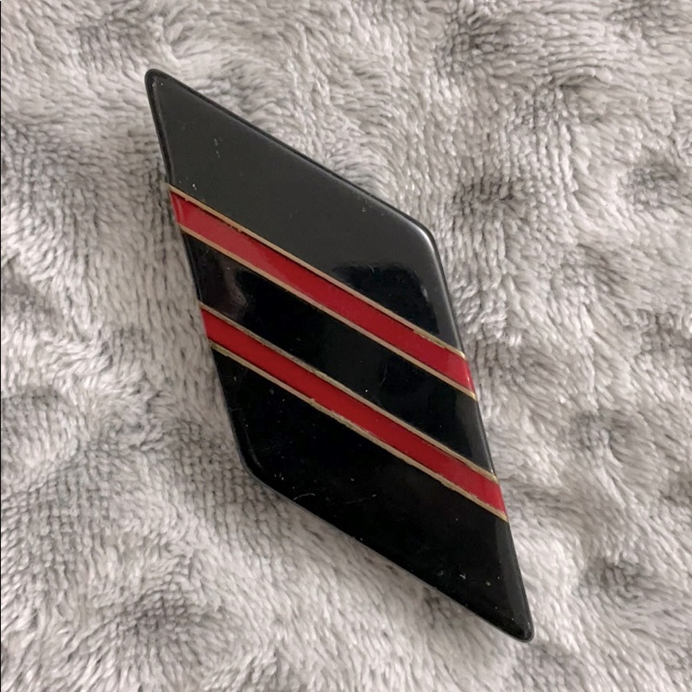 Black Red Brooch Pin Vintage